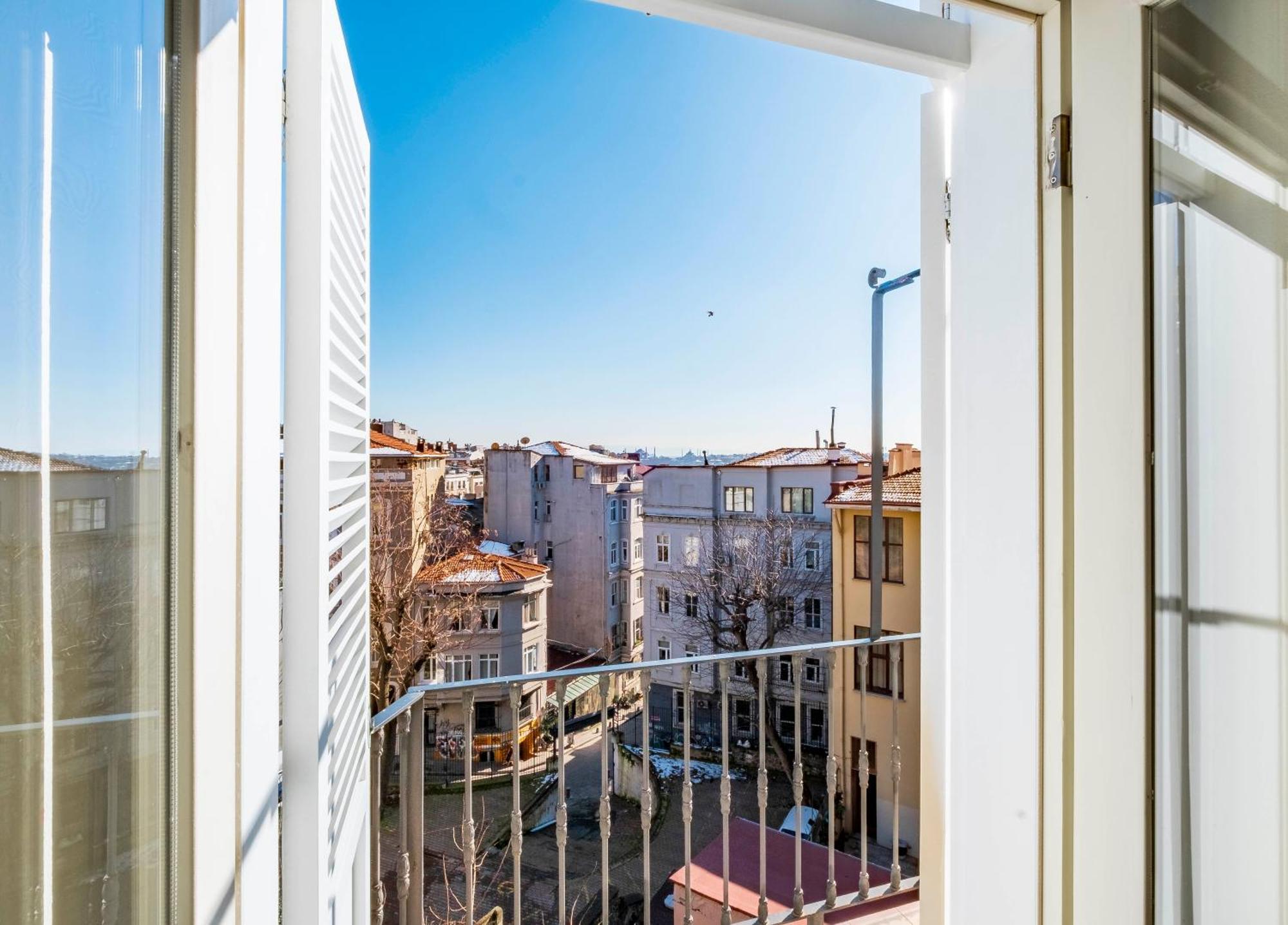 Homie Suites - Turna Residences In Cihangir อิสตันบูล ภายนอก รูปภาพ